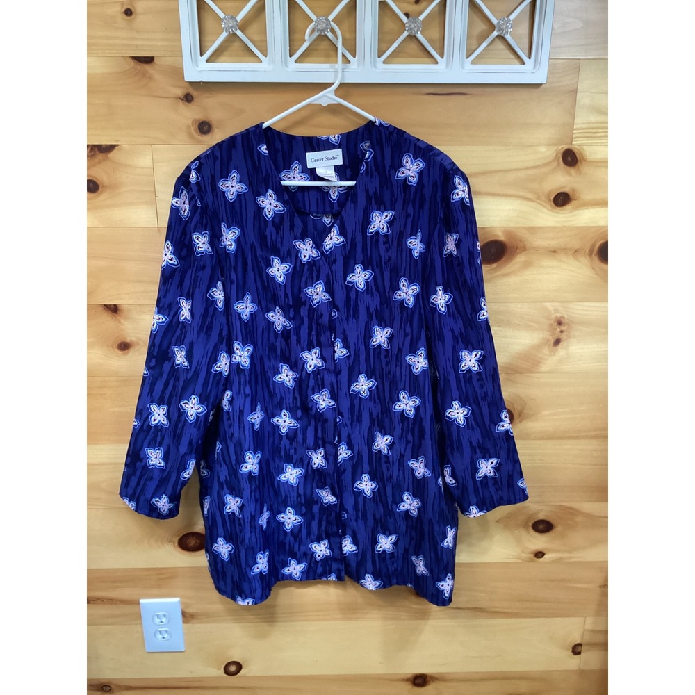 Graver Studio Womens 1X Navy Blue Floral Button Front Long Sleeve Blouse V-Neck
